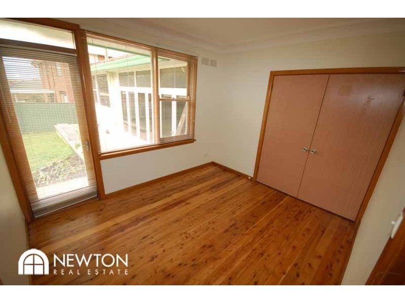 19 Queanbeyan Avenue, Miranda NSW 2228