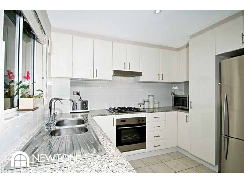 12/2 Mowbray Street, Sylvania NSW 2224