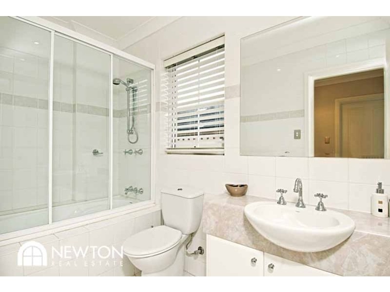 12/2 Mowbray Street, Sylvania NSW 2224