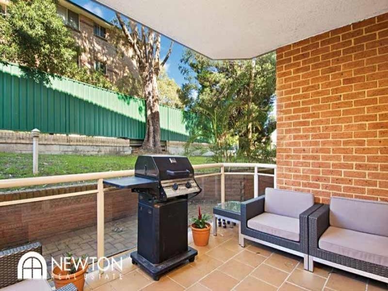 2/4-6 Vista Street, Caringbah NSW 2229
