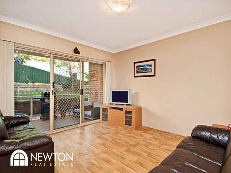 2/4-6 Vista Street, Caringbah NSW 2229