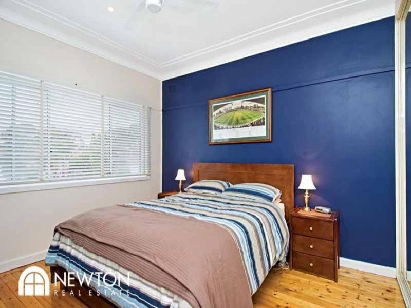 18 Pacific Street, Caringbah NSW 2229