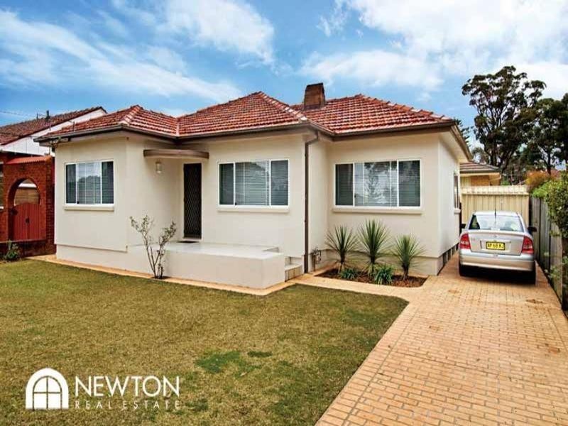 18 Pacific Street, Caringbah NSW 2229