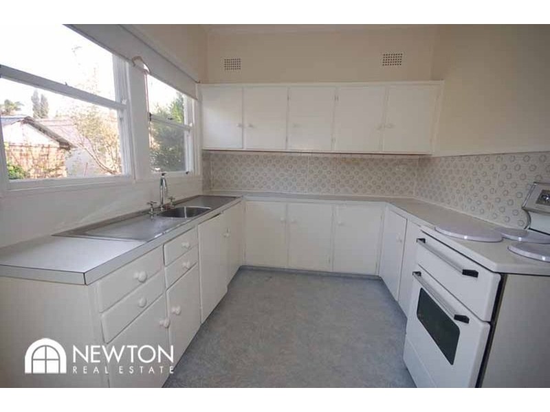 94 Crescent Road, Caringbah NSW 2229