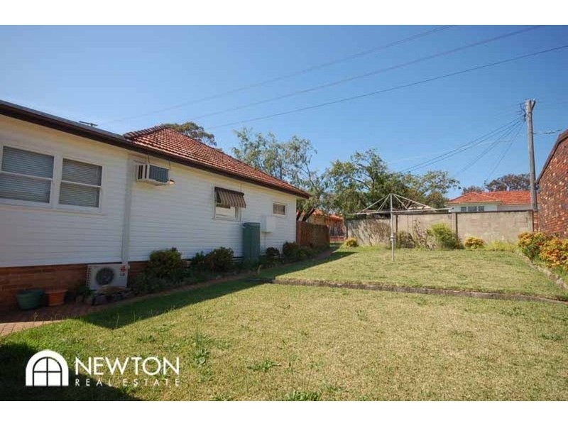 9 Gosby Avenue, Miranda NSW 2228