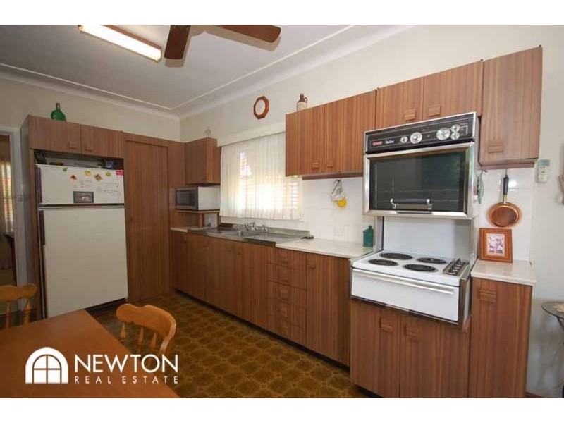 9 Gosby Avenue, Miranda NSW 2228