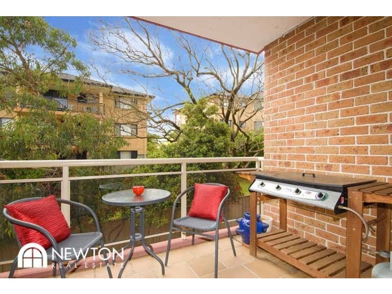 16/2 Vista Street, Caringbah NSW 2229