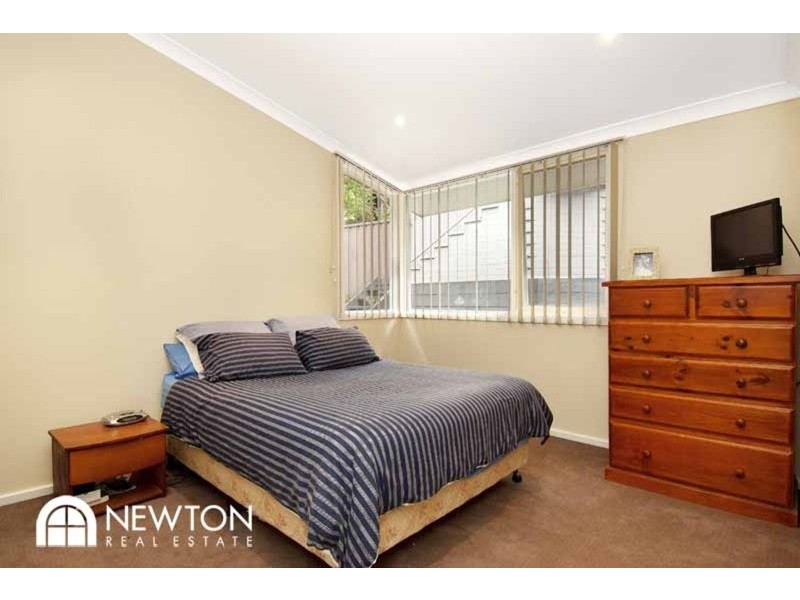 12 Tulong Place, Kirrawee NSW 2232