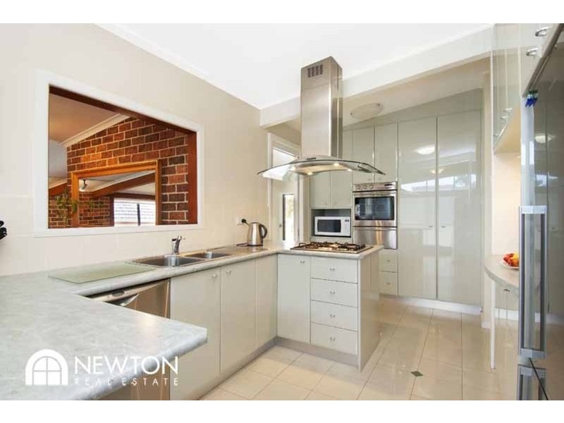 10 Barkduk Avenue, Miranda NSW 2228