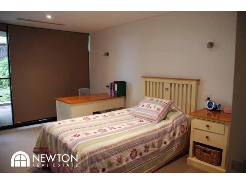 Kangaroo Point NSW 2224