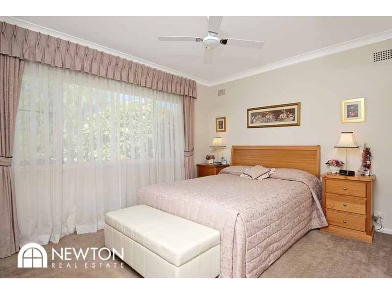 2 Stevens Avenue, Miranda NSW 2228