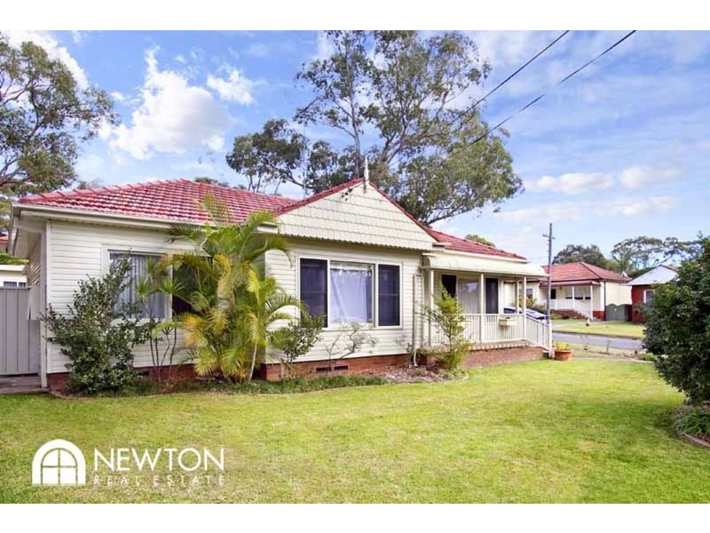 1 Woorak Crescent, Miranda NSW 2228