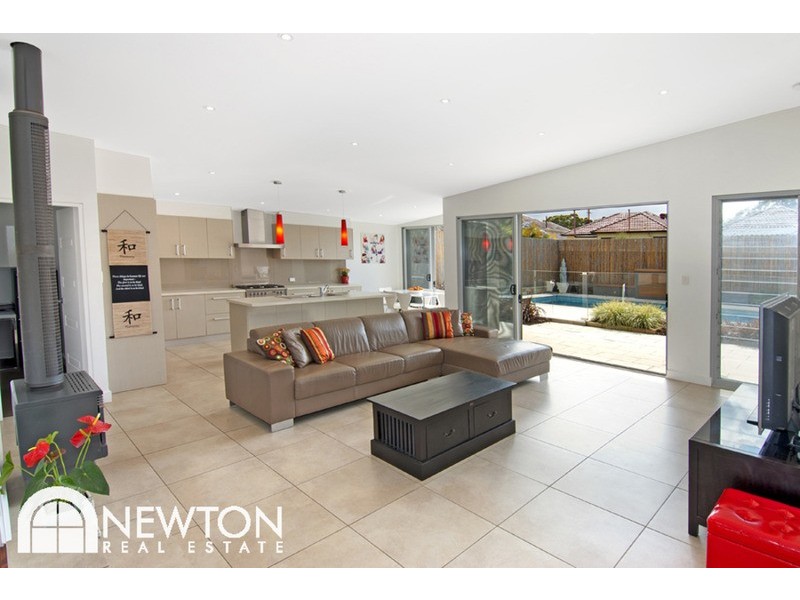 21 Drake Avenue, Caringbah NSW 2229
