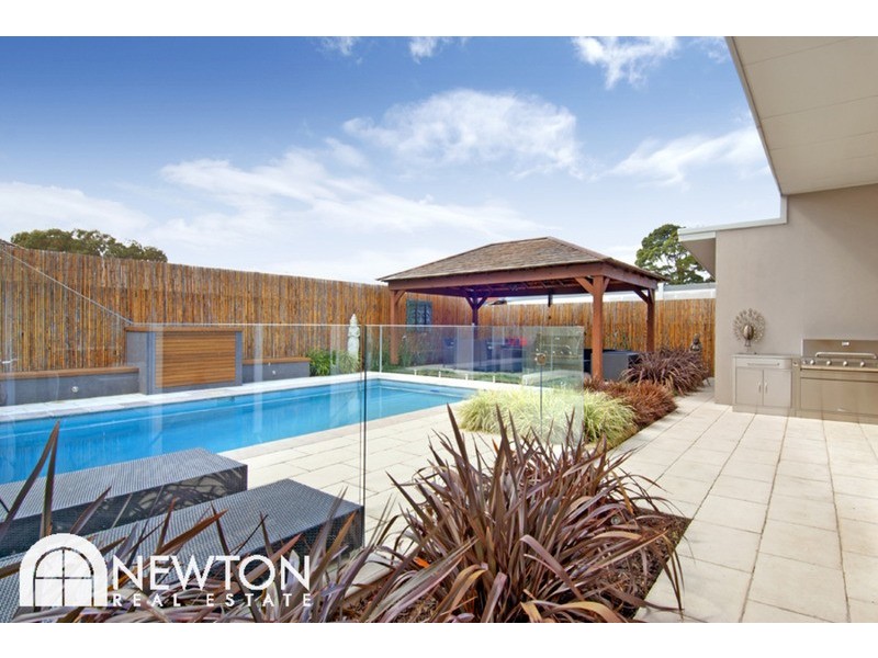 21 Drake Avenue, Caringbah NSW 2229