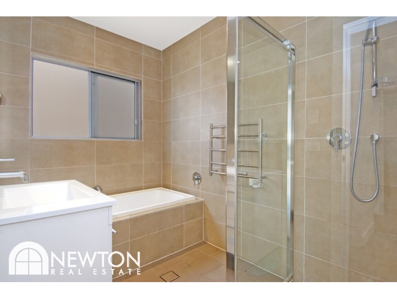 21 Drake Avenue, Caringbah NSW 2229