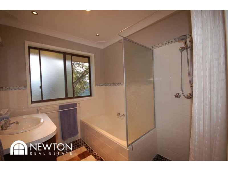 50 Buchanan Avenue, Bonnet Bay NSW 2226