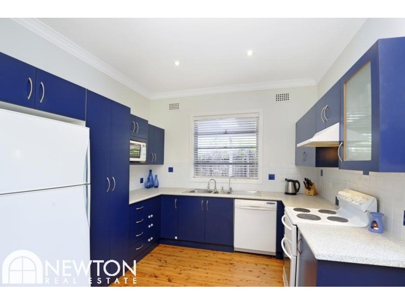 4 Avenel Rd, Gymea Bay NSW 2227