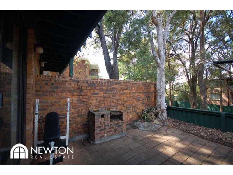 20/98 Glencoe  Street, Sutherland NSW 2232