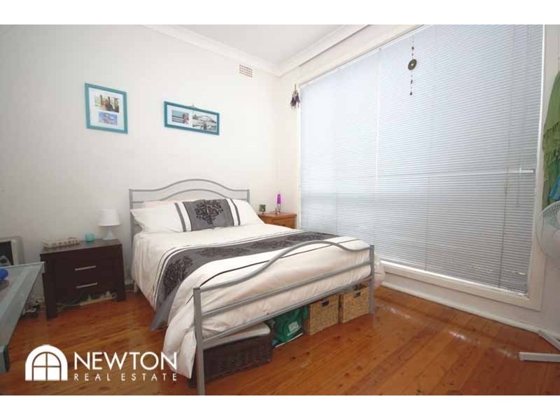 4/4 Swan Street, Woolooware NSW 2230