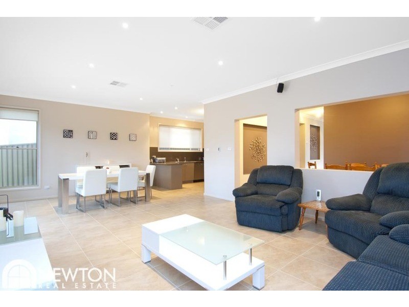 33 Arcadia Avenue, Gymea Bay NSW 2227