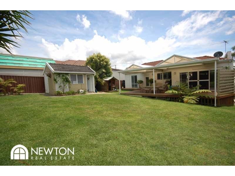 10 Arcadia Avenue, Gymea Bay NSW 2227