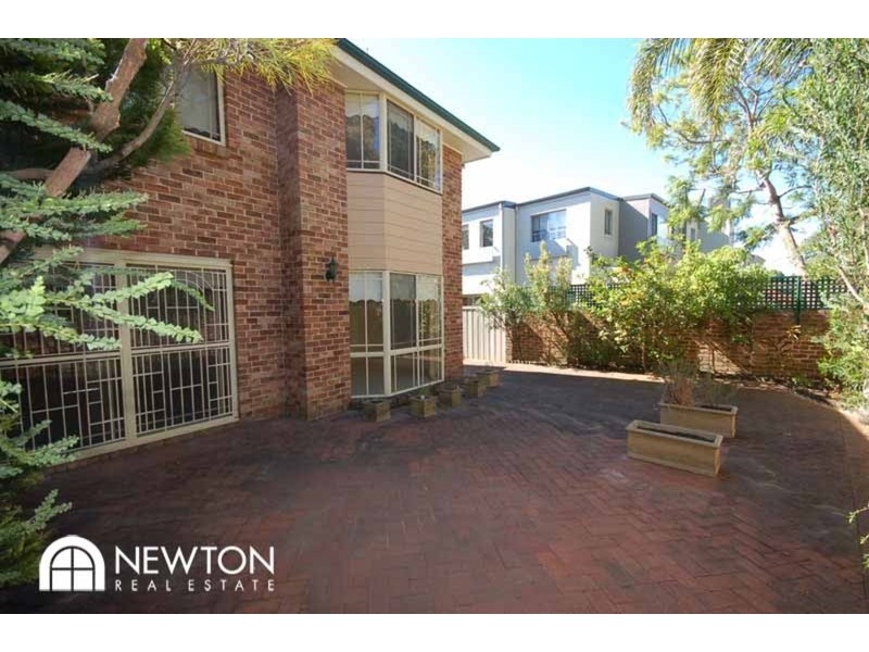 27a High  Street, Caringbah NSW 2229