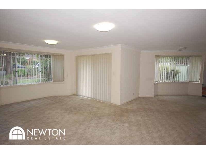 1/2 Gillwinga  Avenue, Caringbah NSW 2229