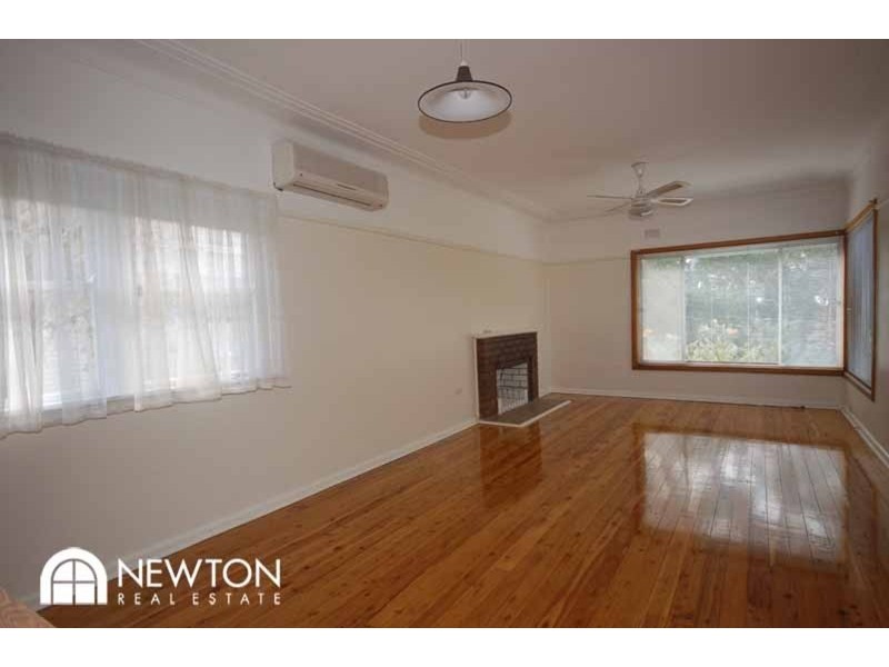 94 Crescent  Road, Caringbah NSW 2229