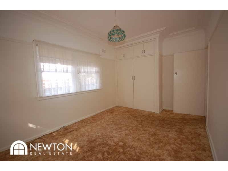94 Crescent  Road, Caringbah NSW 2229