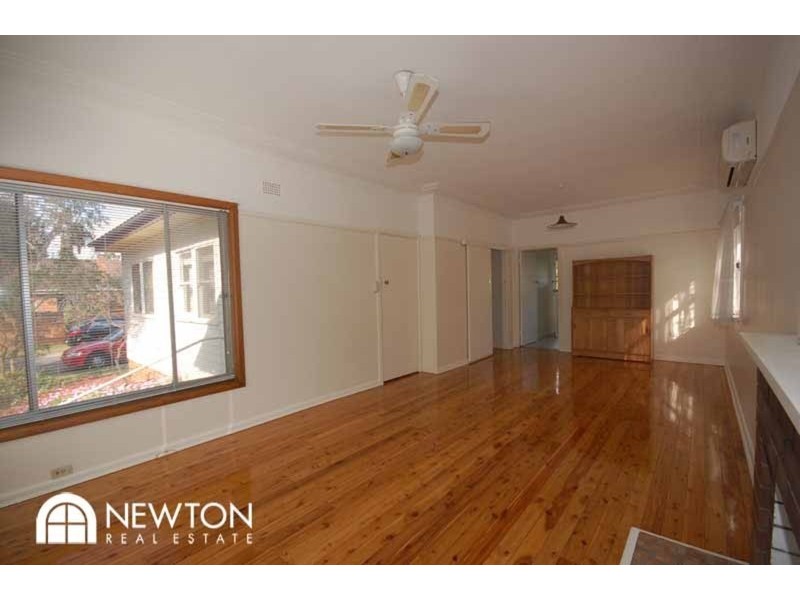 94 Crescent  Road, Caringbah NSW 2229