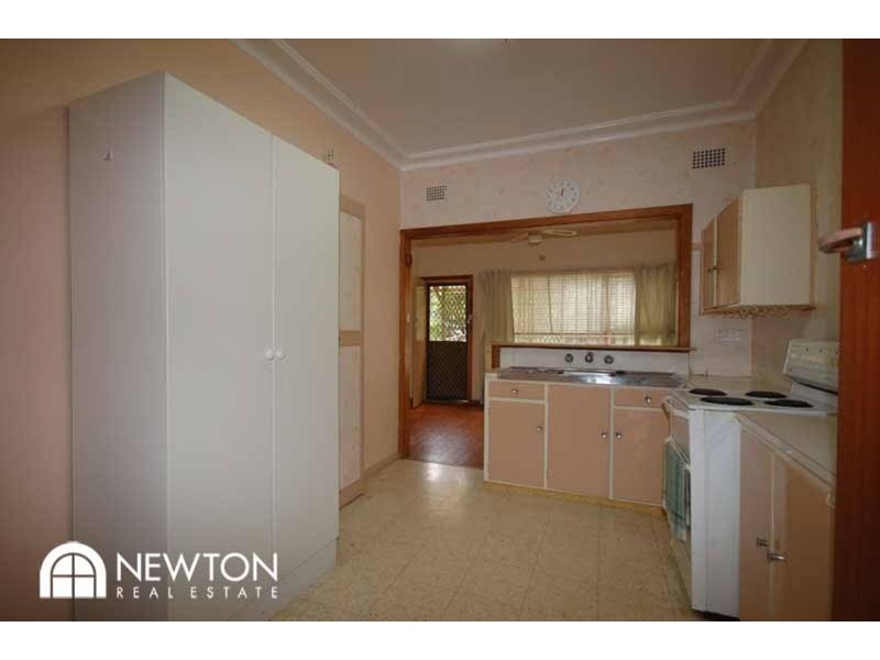 12 Mandur Place, Caringbah NSW 2229