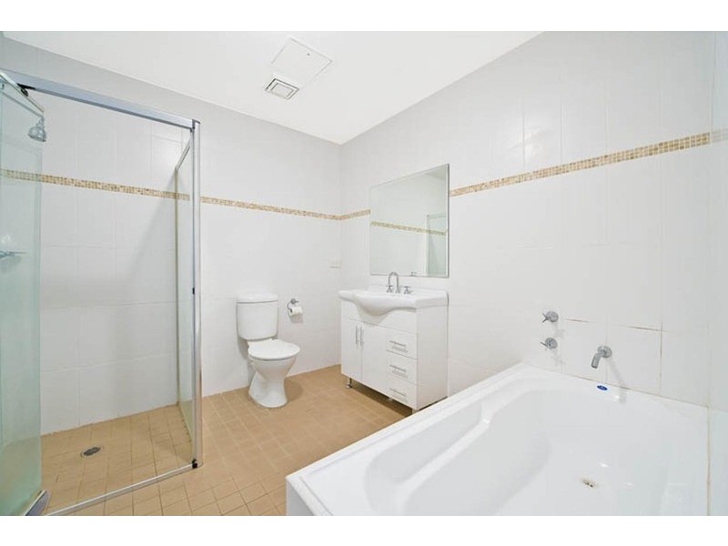 16/1-3 Jacaranda  Road, Caringbah NSW 2229