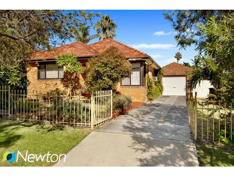 47 Carrington Avenue, Caringbah NSW 2229