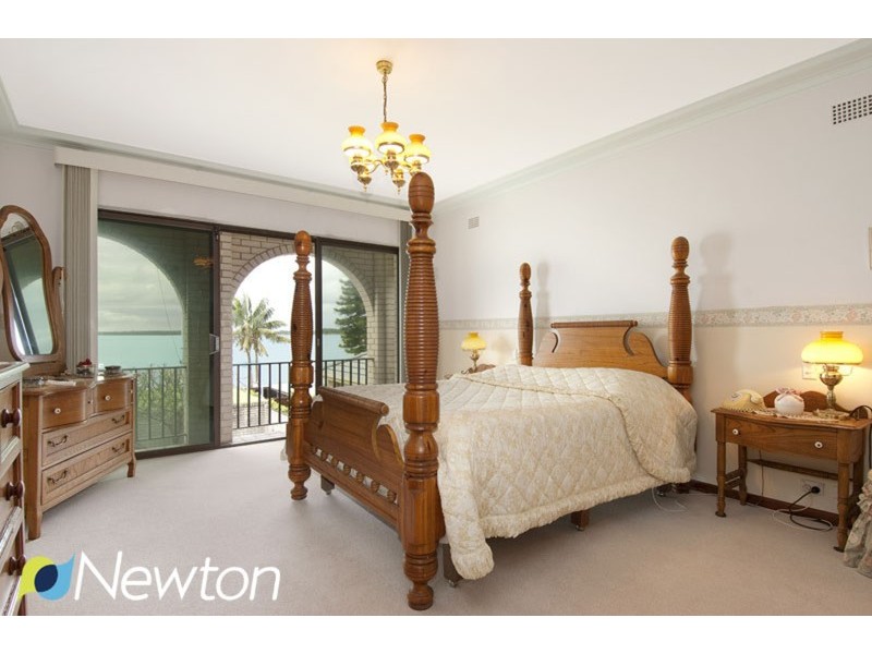 14 Woodlands Road, Taren Point NSW 2229