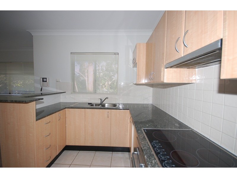 18/7-13 Taylor  Close, Miranda NSW 2228