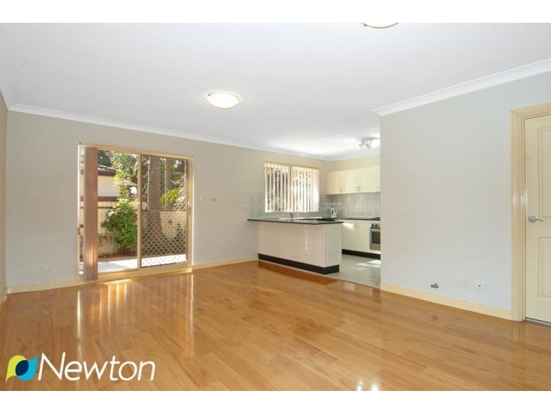 4/88-92 Yathong Road, Caringbah NSW 2229