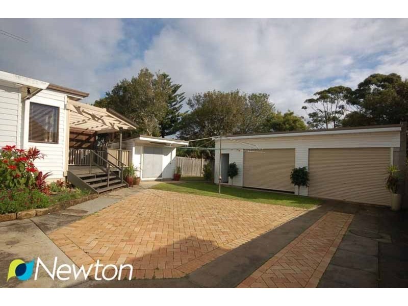 17 Crammond Boulevard, Caringbah NSW 2229