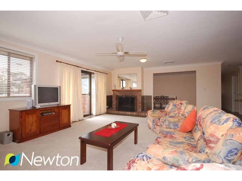 2 Lowry  Place, Woronora Heights NSW 2233