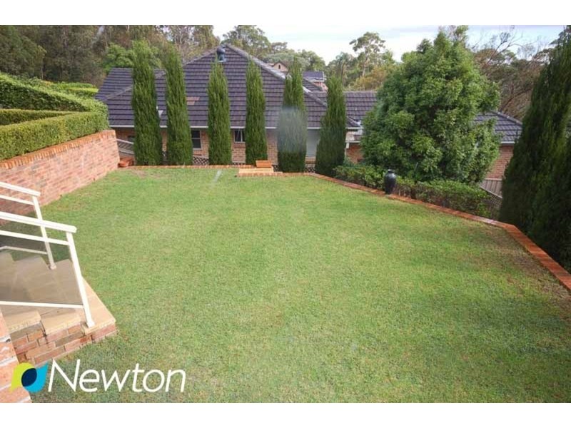 2 Lowry  Place, Woronora Heights NSW 2233