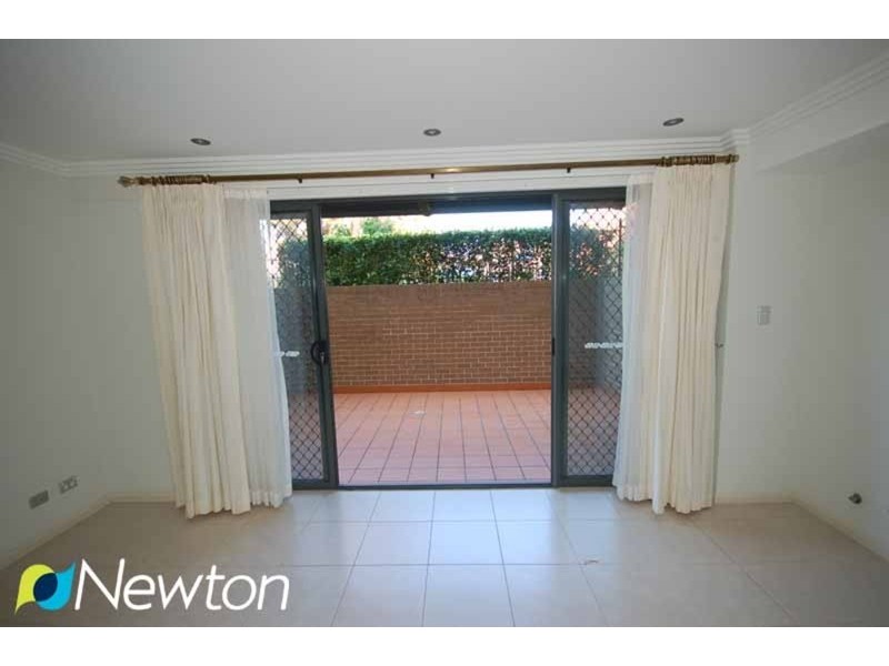 42/8 Wandella  Road, Miranda NSW 2228