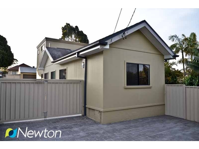 245 Taren Point Road, Caringbah NSW 2229