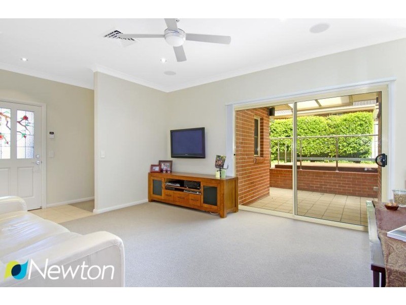 4/5 Wallumatta Road, Caringbah NSW 2229