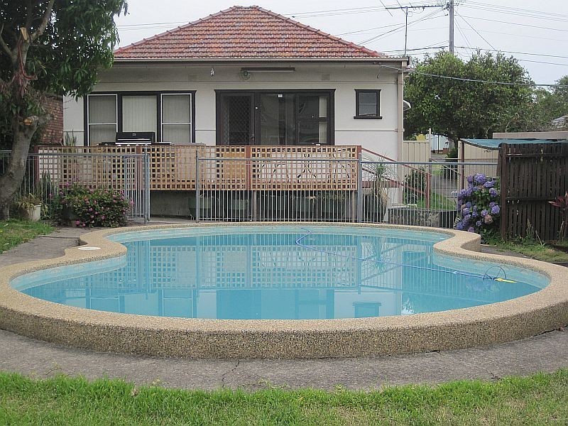 18 Tedman Parade, Sylvania NSW 2224