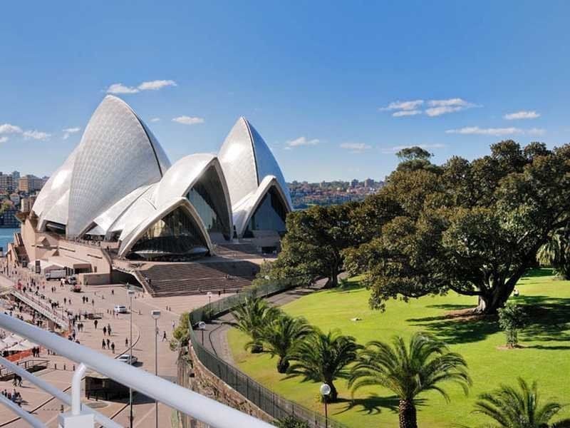 3 Macquarie Street, Sydney NSW 2000