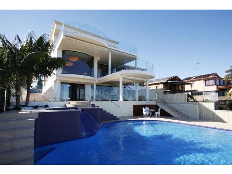 153 Stuart Street, Blakehurst NSW 2221