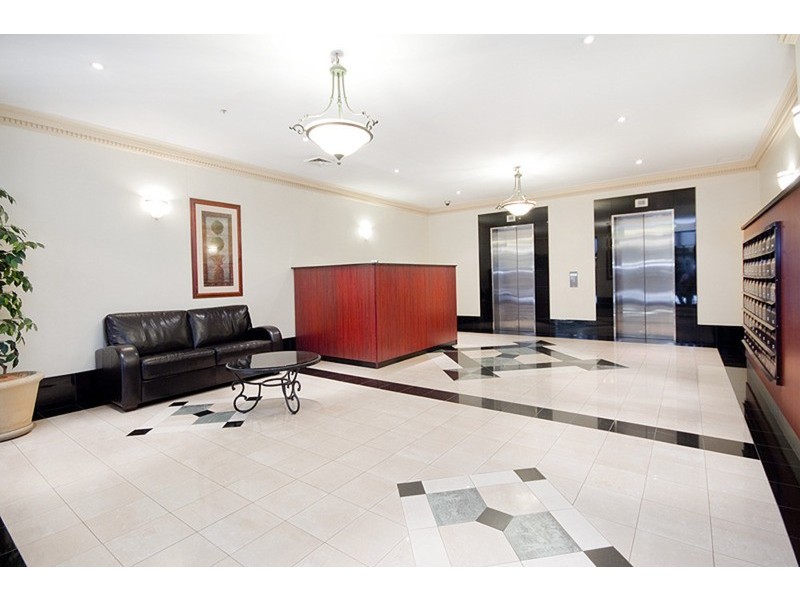 1-5 Hosking Place, Sydney NSW 2000