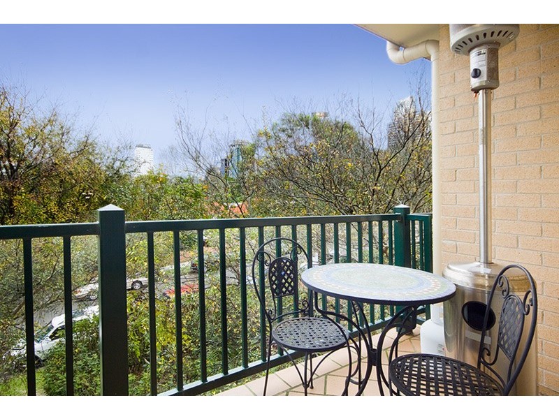 22 Eaton Street, Neutral Bay NSW 2089