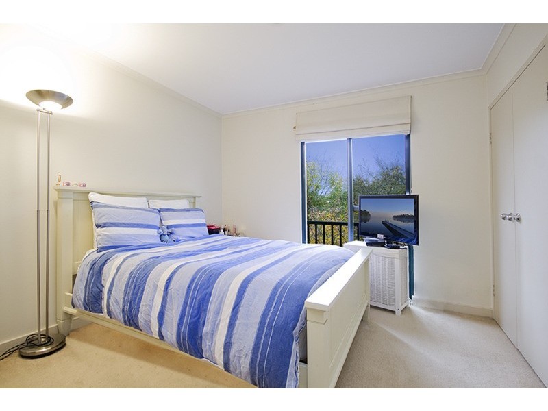 22 Eaton Street, Neutral Bay NSW 2089