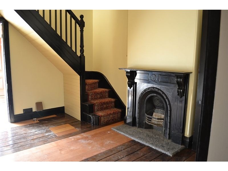 132 Cumberland Street, Sydney NSW 2000