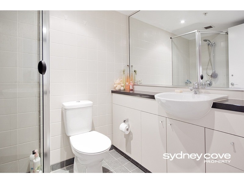 1 Sergeants Lane, St Leonards NSW 2065
